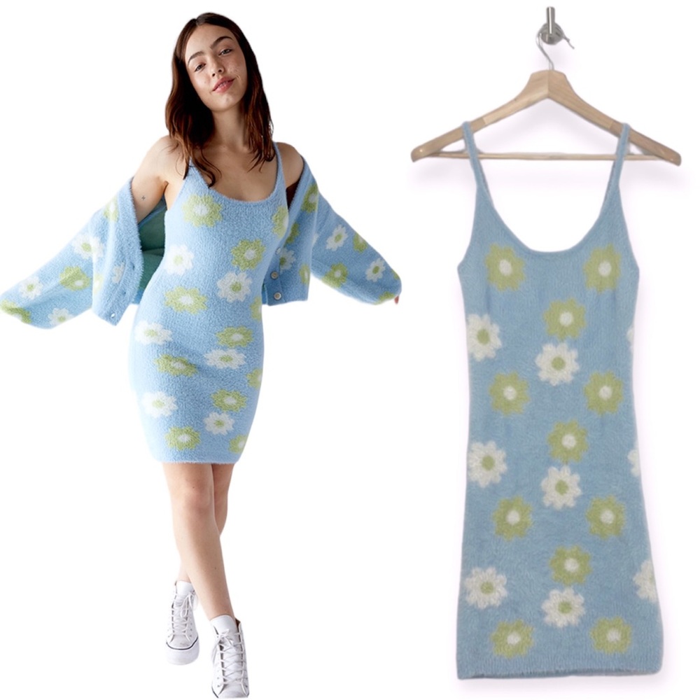 Kendall and Kylie Fuzzy Floral Mini Bodycon Dress Size Small S